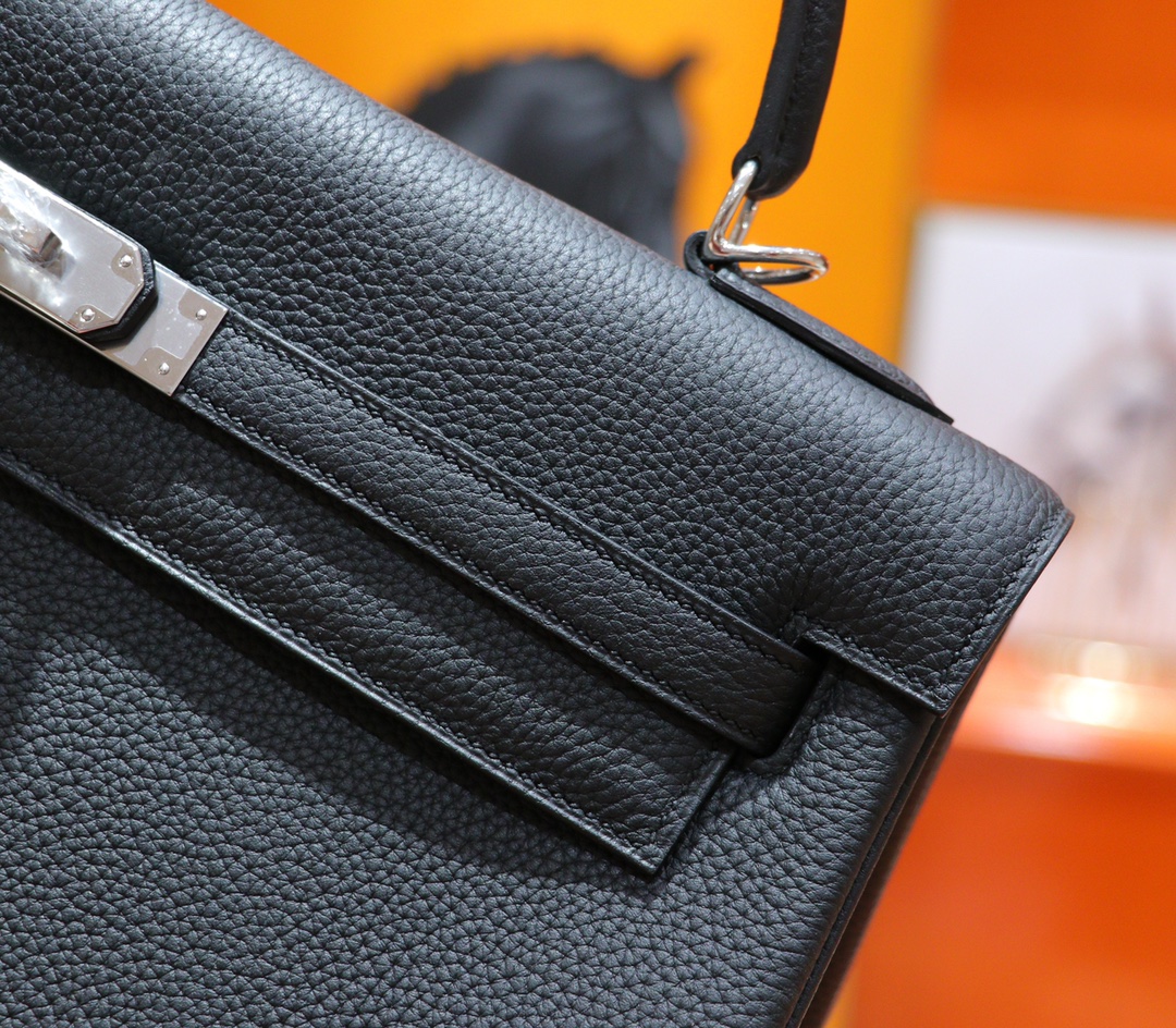 Hermès（爱马仕）Kelly 凯莉包 黑色 Togo 全手缝 小牛皮 银扣 32cm