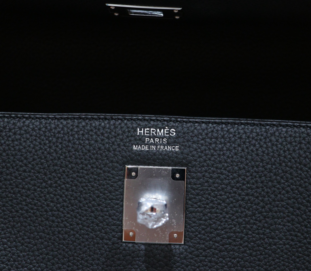 Hermès（爱马仕）Kelly 凯莉包 黑色 Togo 全手缝 小牛皮 银扣 32cm