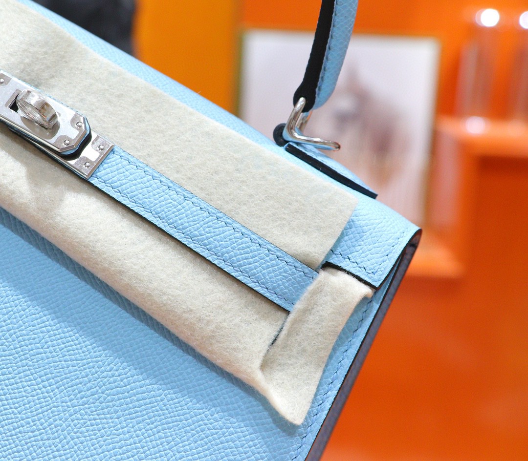 Hermès（爱马仕）Kelly 凯莉包 马卡龙蓝 Epsom 小牛皮 全手缝 银扣 25cm