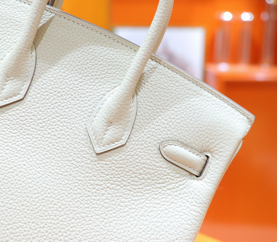 Hermès（爱马仕）Birkin 铂金包 奶昔白 Togo 小牛皮 全手缝 金扣 25cm