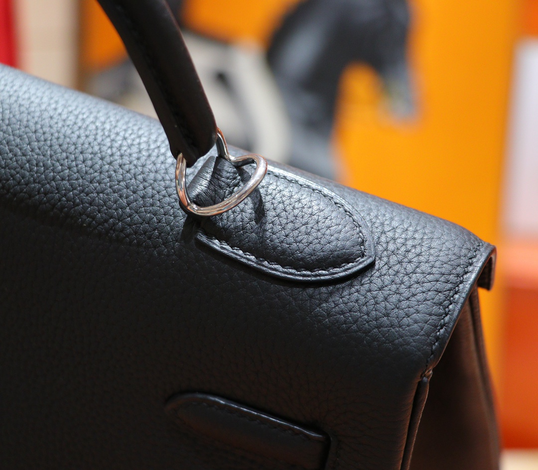 Hermès（爱马仕）Kelly 凯莉包 黑色 Togo 全手缝 小牛皮 银扣 32cm