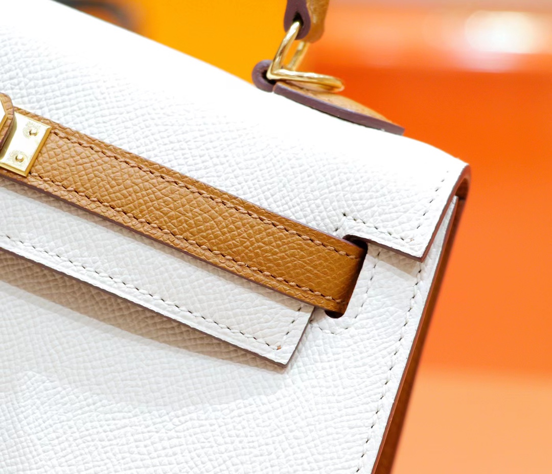Hermès（爱马仕）Kelly 凯莉包 金棕色 拼 奶昔白 Epsom 全手缝 小牛皮 金扣 25cm