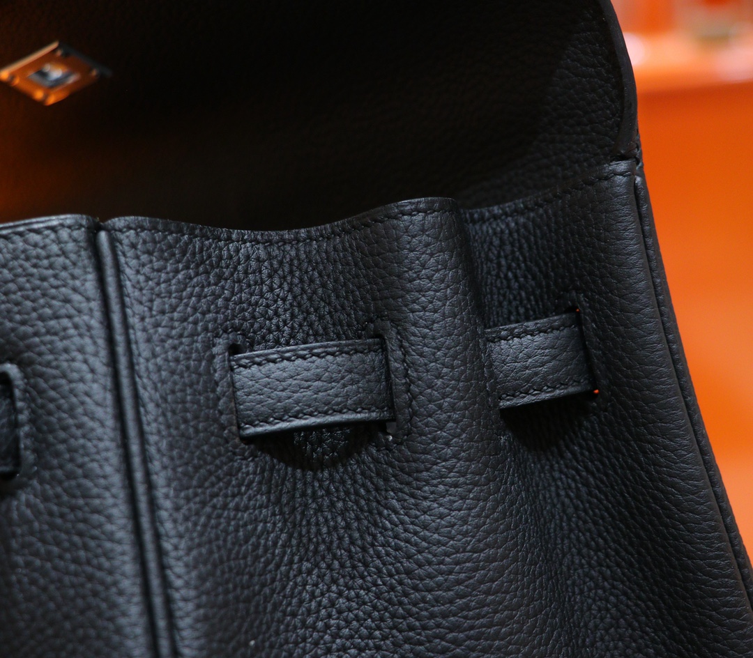 Hermès（爱马仕）Kelly 凯莉包 黑色 Togo 全手缝 小牛皮 银扣 32cm