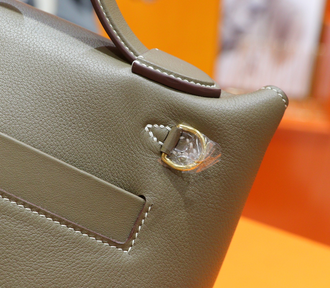 Hermès（爱马仕）H24 24 大象灰 Evercolor 小牛皮 全手缝 金扣 21cm