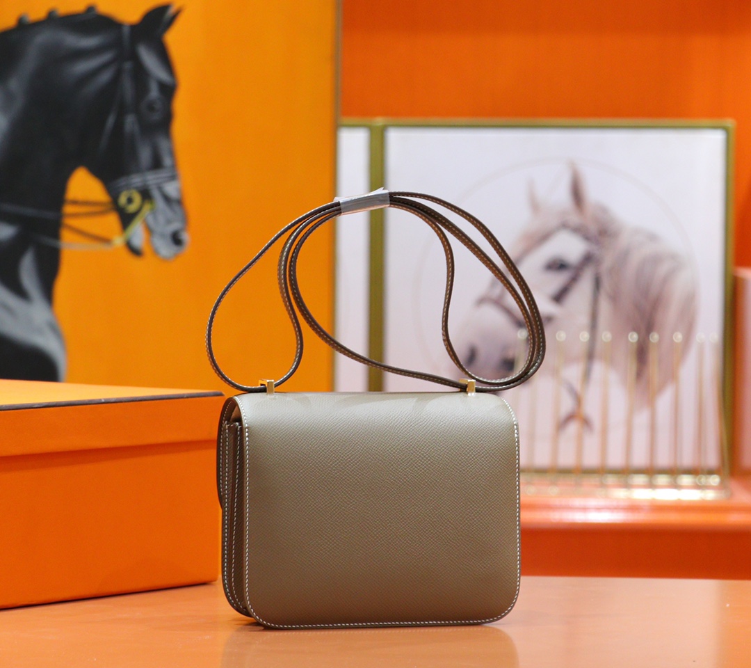 Hermès（爱马仕）Constance 空姐包 大象灰 Epsom 小牛皮 全手缝 金扣 18cm