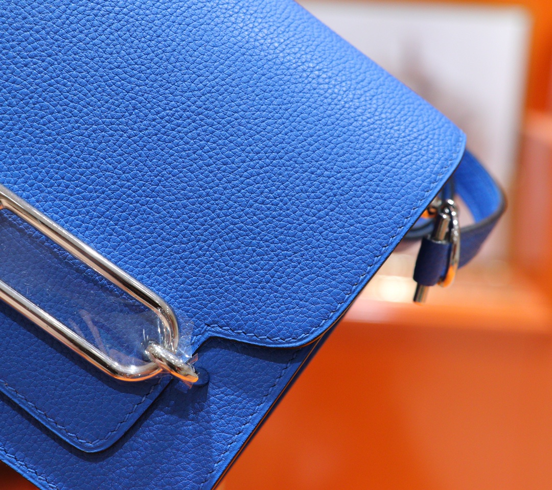 Hermès（爱马仕）Roulis 猪鼻子 希腊蓝 Evercolor 小牛皮 全手缝 银扣 19cm