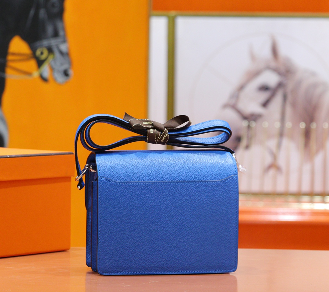 Hermès（爱马仕）Roulis 猪鼻子 希腊蓝 Evercolor 小牛皮 全手缝 银扣 19cm