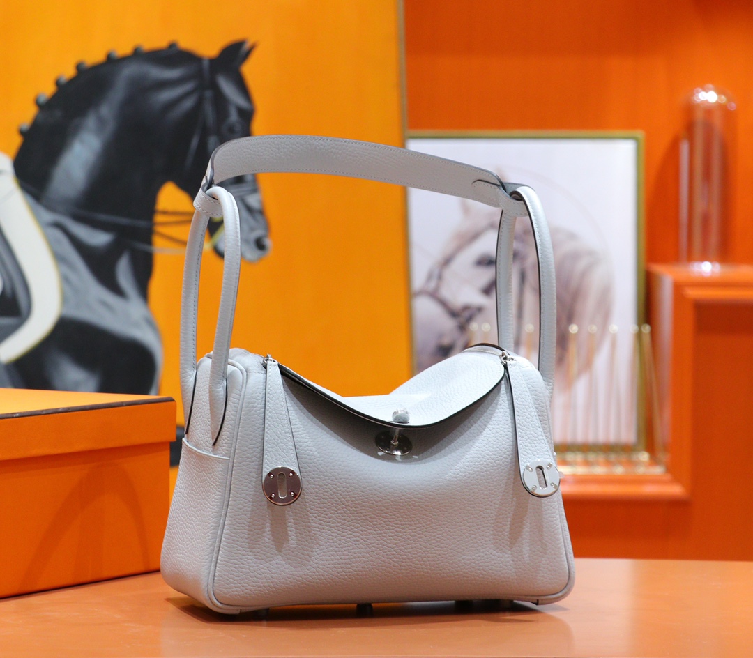 Hermès（爱马仕）Lindy 琳迪包 圣杯蓝 Togo 小牛皮 全手缝 银扣 30cm