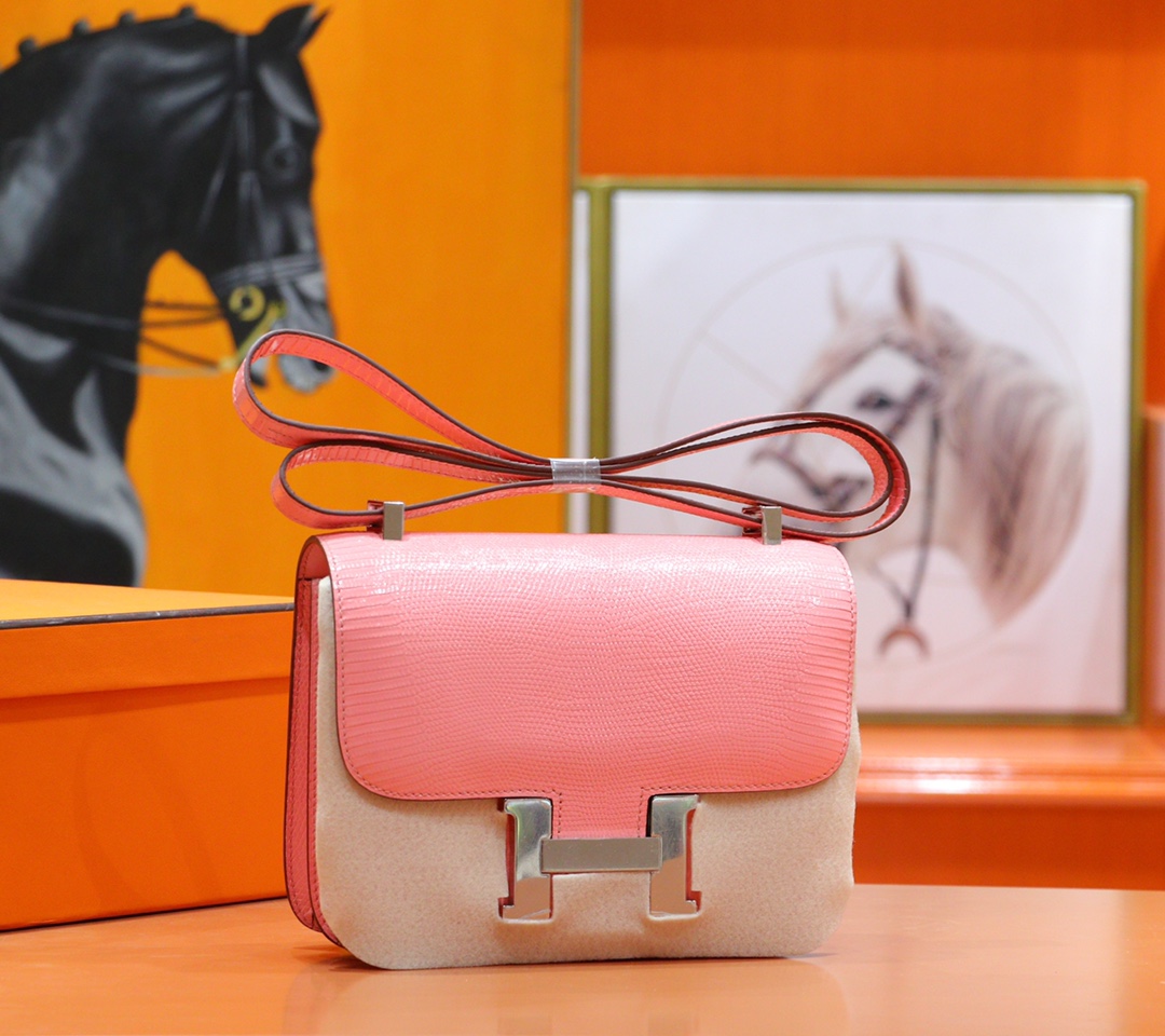 Hermès（爱马仕）Constance 康康 樱花粉 蜥蜴皮 全手缝 银扣 24cm