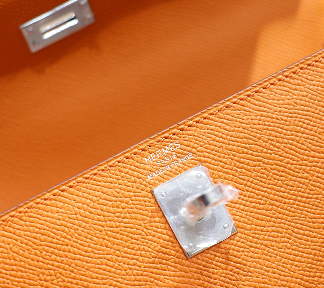 Hermès（爱马仕）Kelly 凯莉包 橙色 Epsom 小牛皮 全手缝 银扣 25cm