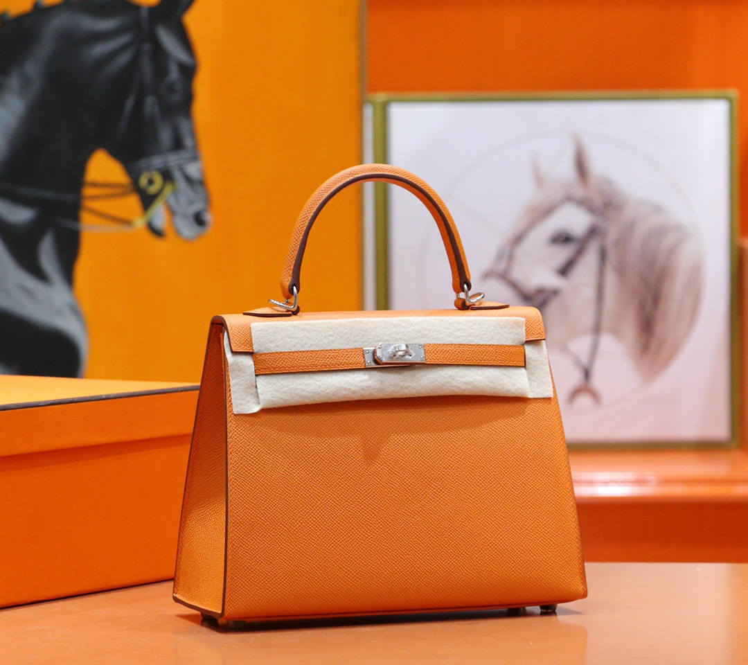 Hermès（爱马仕）Kelly 凯莉包 橙色 Epsom 小牛皮 全手缝 银扣 25cm