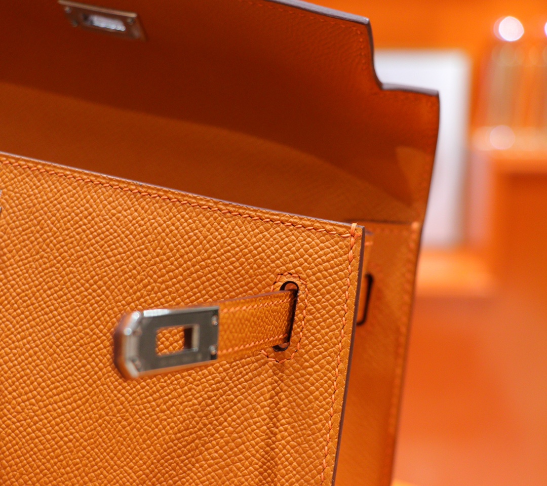 Hermès（爱马仕）Kelly 凯莉包 橙色 Epsom 小牛皮 全手缝 银扣 25cm