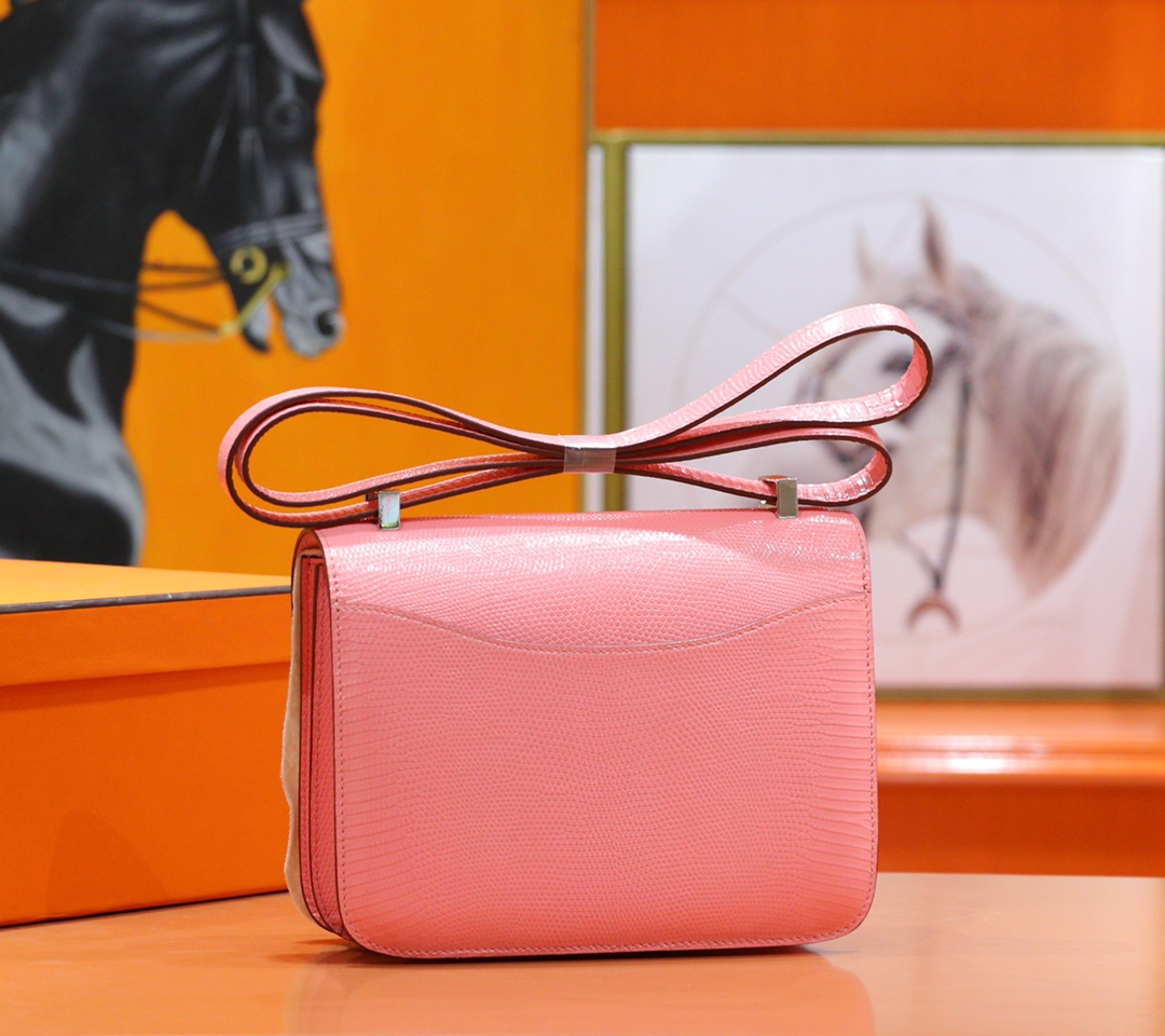 Hermès（爱马仕）Constance 康康 樱花粉 蜥蜴皮 全手缝 银扣 24cm