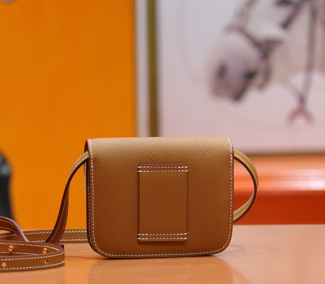 Hermès（爱马仕）Constance Slim 金棕色 Epsom 全手缝 小牛皮 金扣 12cm