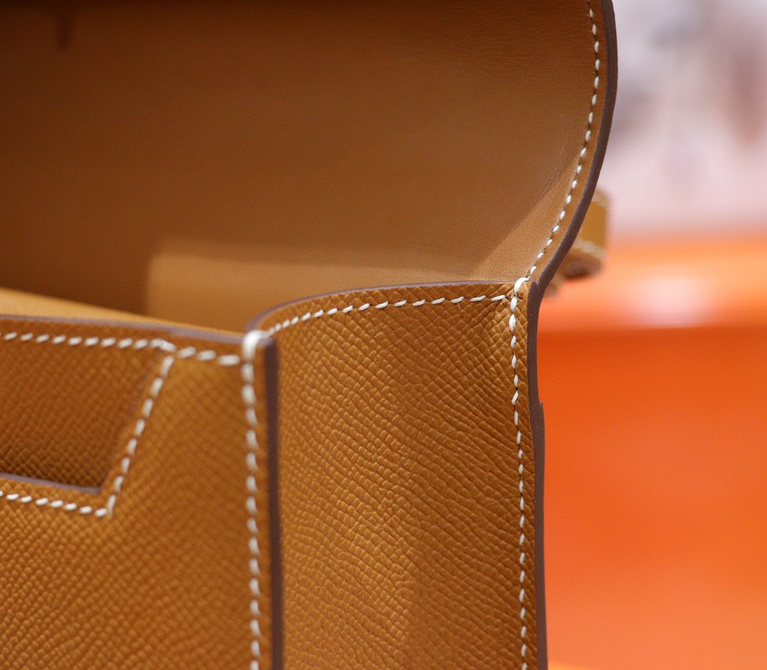 Hermès（爱马仕）Verrou 机枪包 金棕色 Epsom 全手缝 小牛皮 银扣 21cm