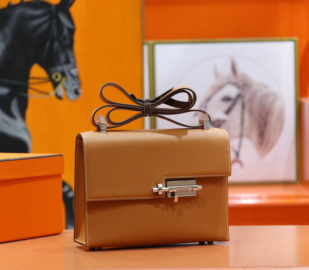 Hermès（爱马仕）Verrou 机枪包 金棕色 Epsom 全手缝 小牛皮 银扣 21cm